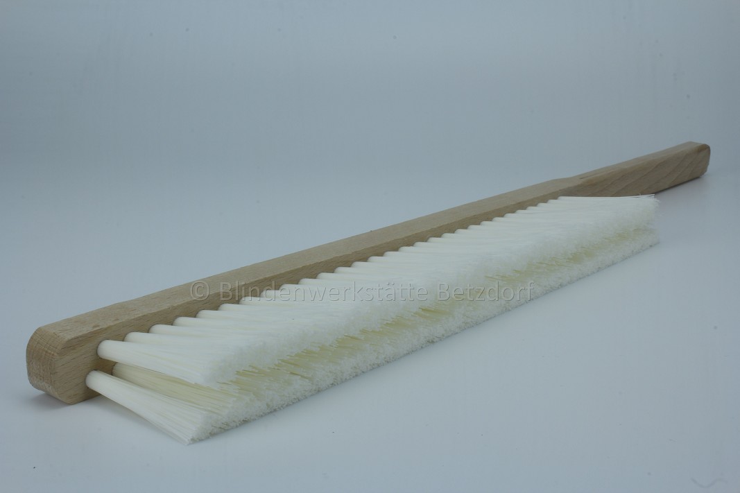 Schneehandfeger aus Kunstfaser in Weiß, Länge ca. 50 cm